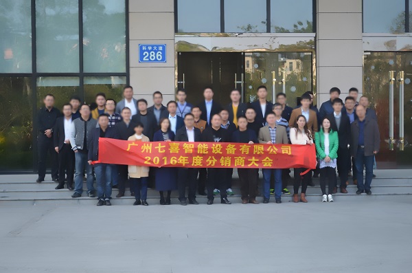 1450430625633874.jpg 11模糊处理.jpg